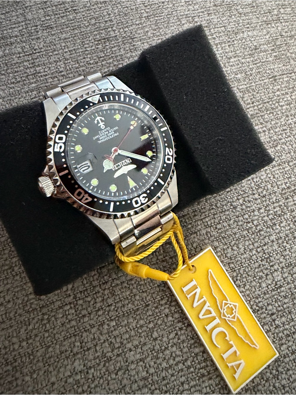 Invicta Silver Stainless Steel Ocean Voyager Caseback